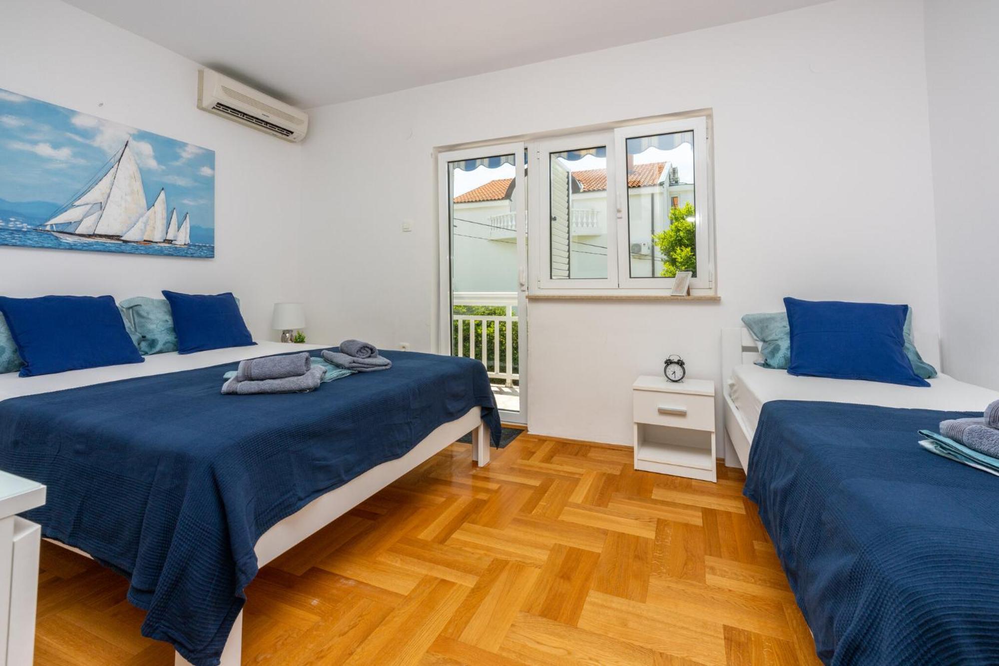 Podvezanec Apartment Драмал Екстериор снимка