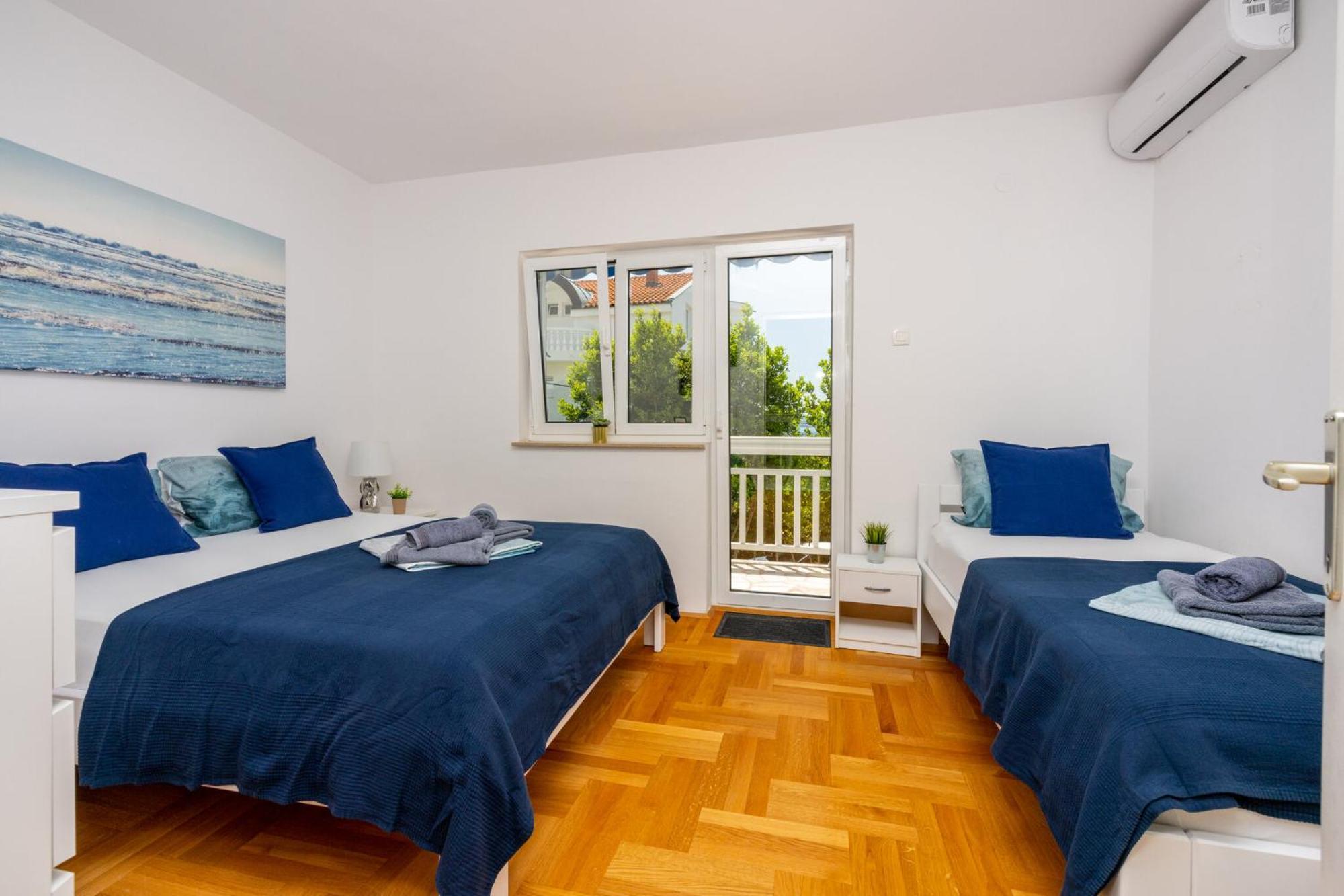 Podvezanec Apartment Драмал Екстериор снимка