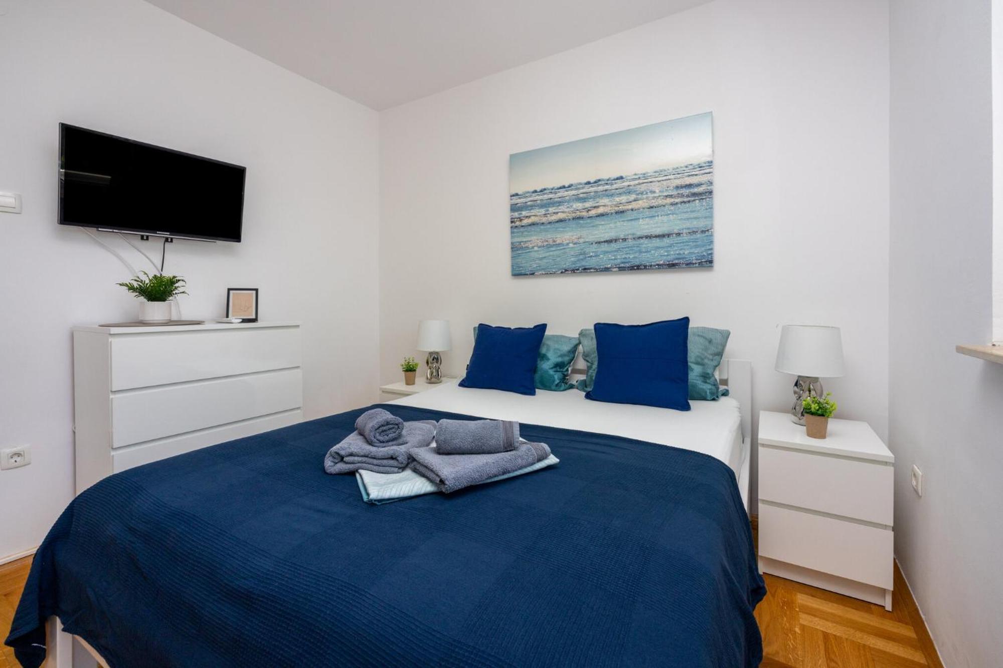 Podvezanec Apartment Драмал Екстериор снимка