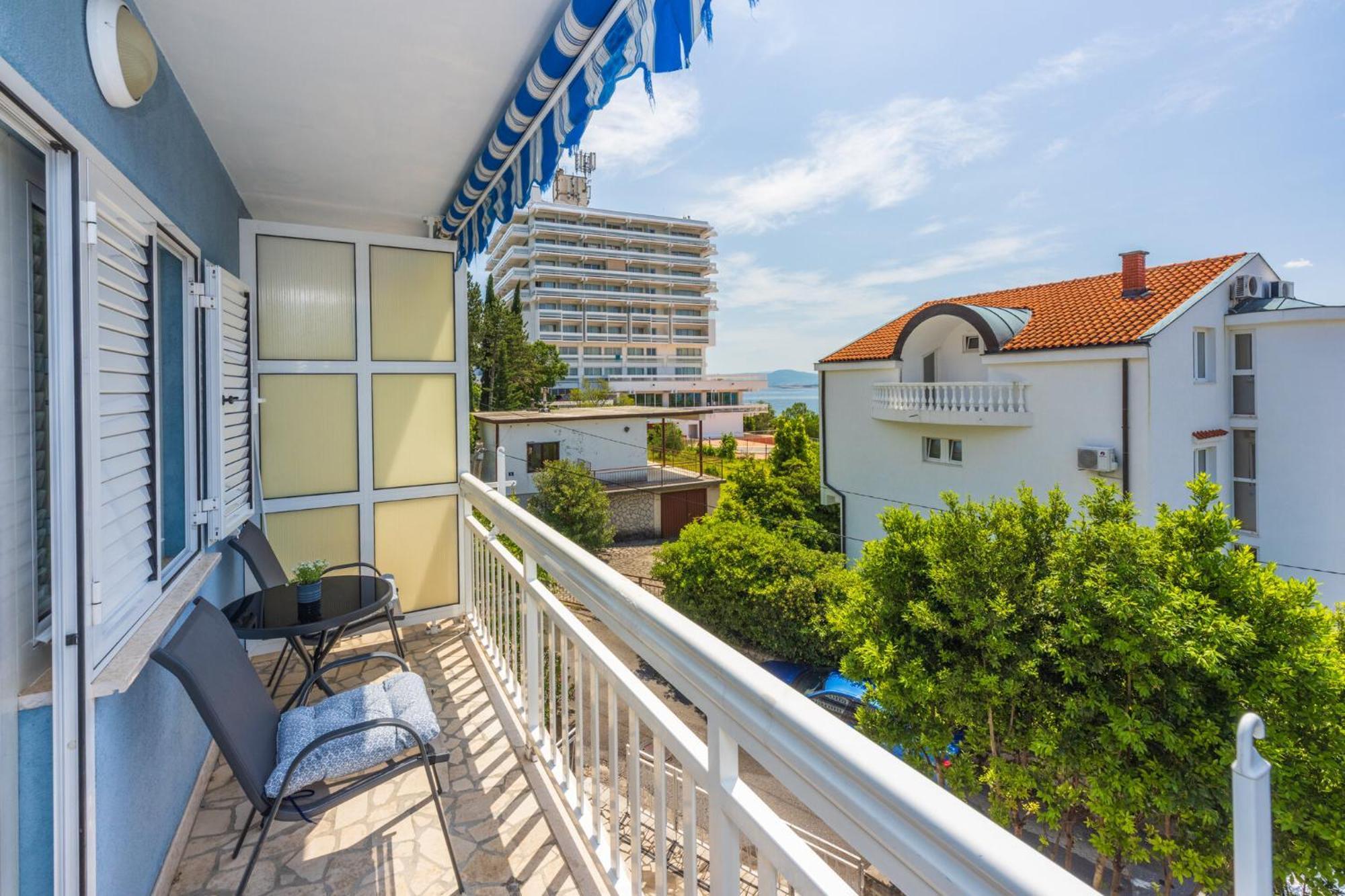 Podvezanec Apartment Драмал Екстериор снимка