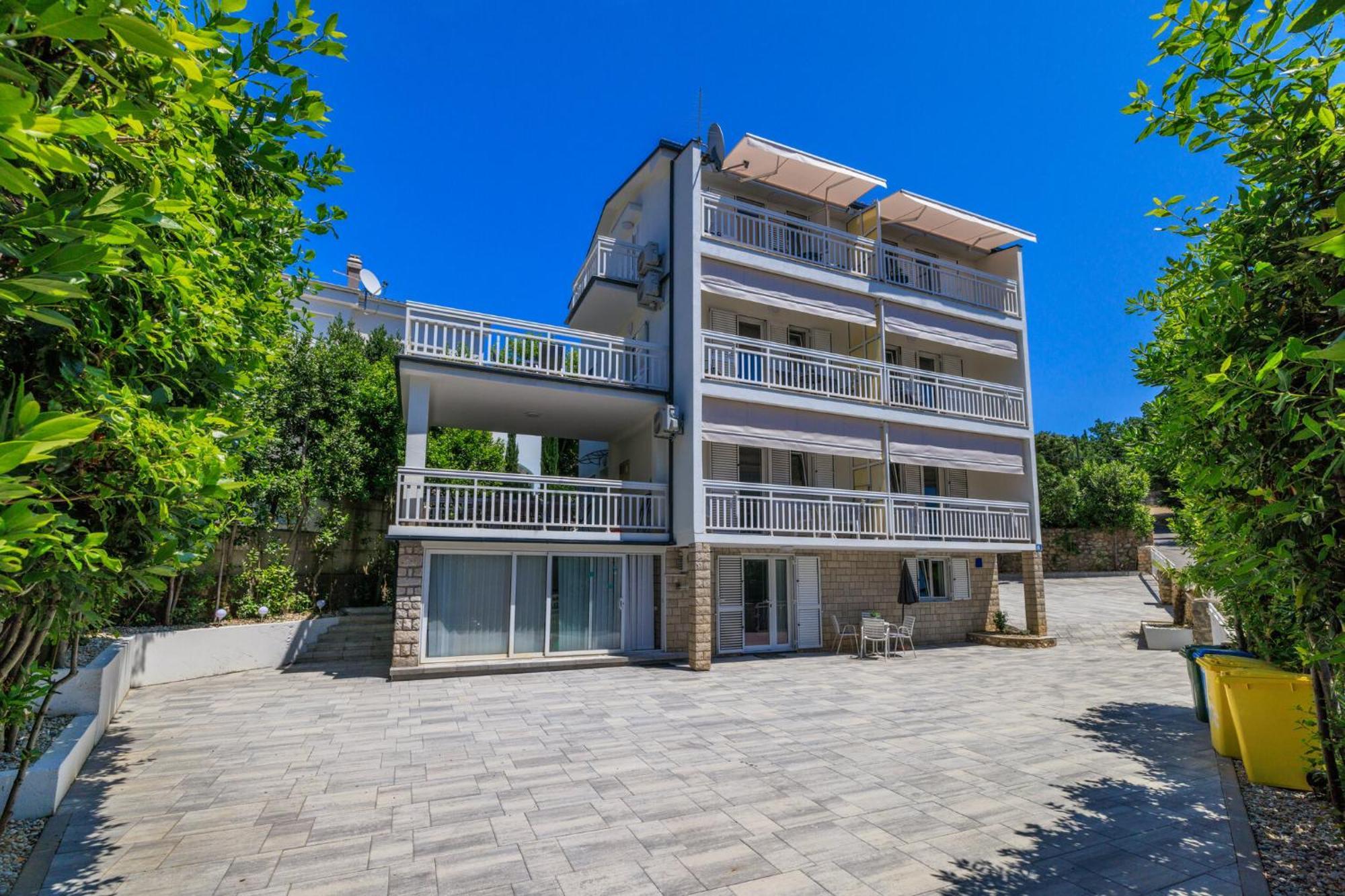 Podvezanec Apartment Драмал Екстериор снимка