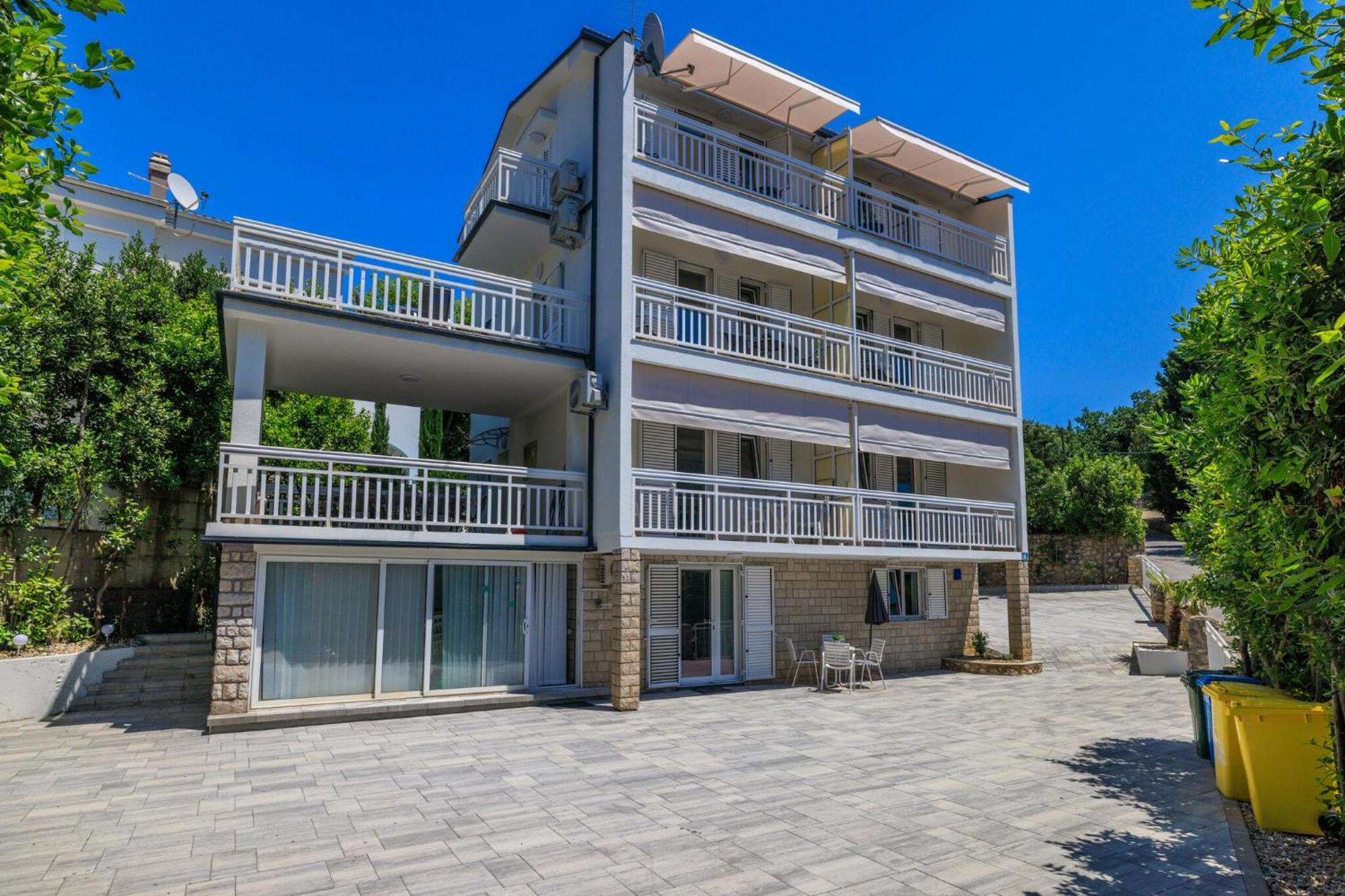 Podvezanec Apartment Драмал Екстериор снимка